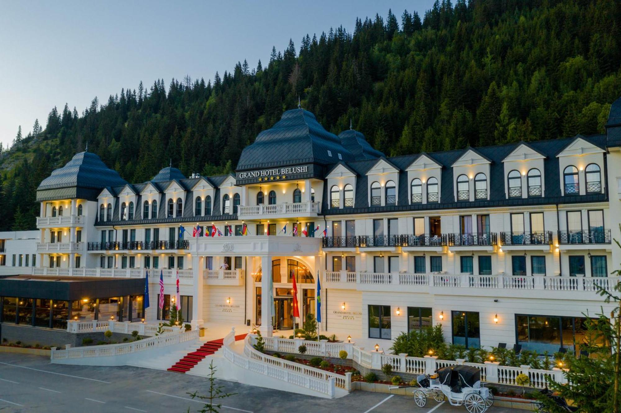 Grand Hotel Belushi Bogë Exterior foto